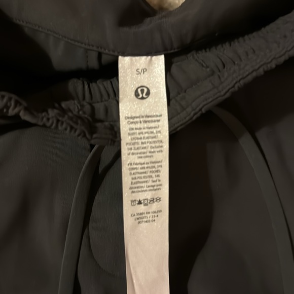 Tapered-Leg Mid-Rise 7/8 Pant *Luxtreme - Picture 9 of 11